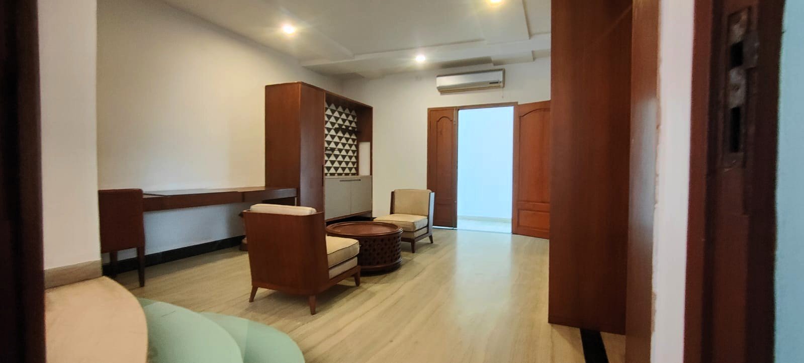 Coastal Solara lounge area